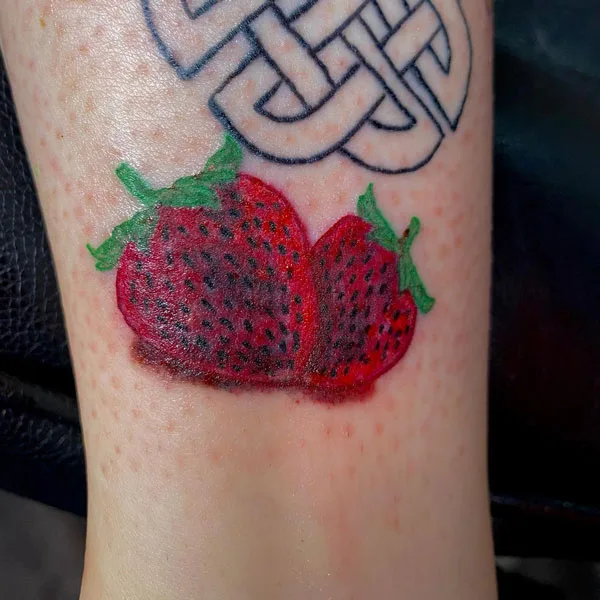 Strawberry Tattoo 106