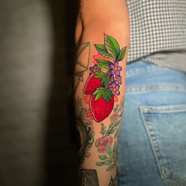 Strawberry Tattoo 115