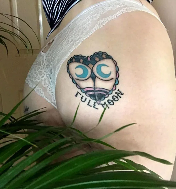 Butt tattoo 286