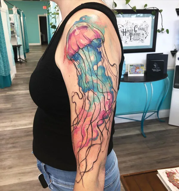 Warning💥this is a tattoo, do NOT try to pick up, hold or befriend a  jellyfish. They will sting you! 😂 just being silly, what do you guys… |  Instagram